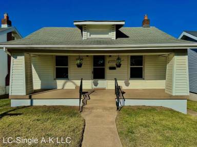 Main picture of 6929 Field Ave