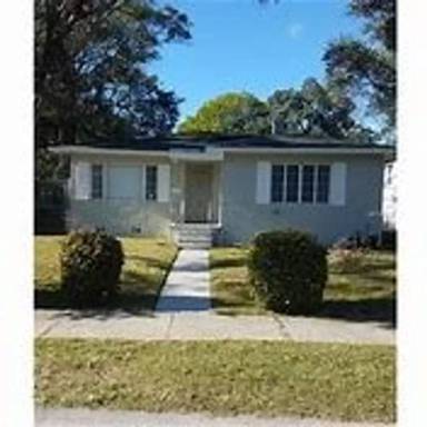Main picture of 757 W Harbor Dr S
