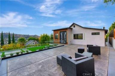 Main picture of 440 Del Norte St
