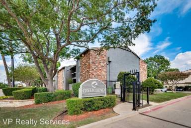 Main picture of Creek Bend Condominiums