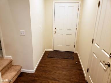 Main picture of 28144 33rd Pl S