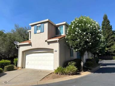 Main picture of 282 Oak Briar Ct