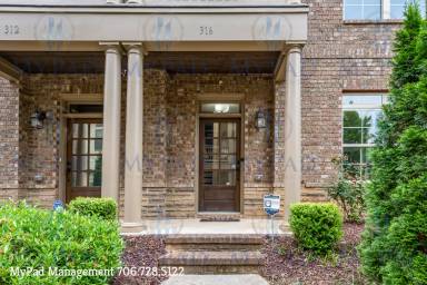 Main picture of 316 Garland Woods Ct