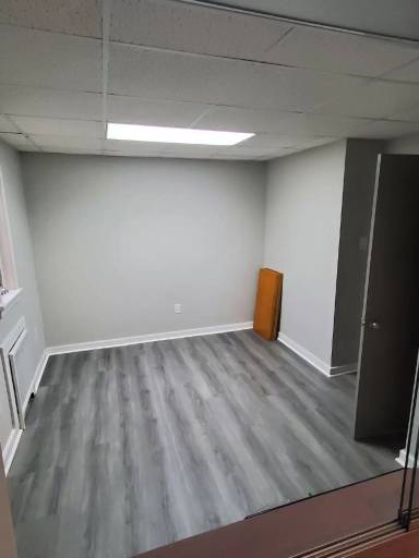 Main picture of 1130 W 4th St