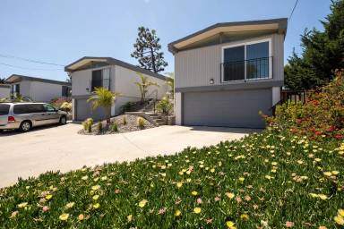 Main picture of 562-568 8th St