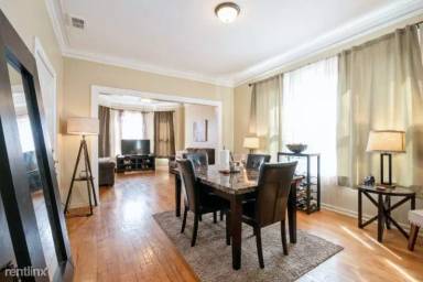 Main picture of 6644 S Marshfield Ave