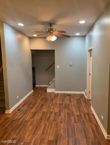 Main picture of 8050 S Saginaw Ave