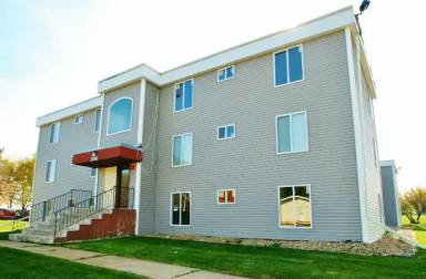 Main picture of 300 6th St SW