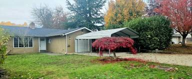 Main picture of 1812 S Visscher St