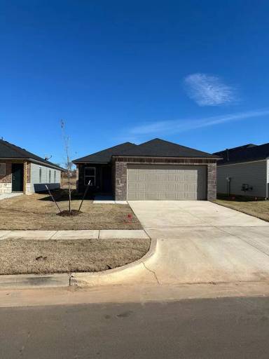 Main picture of 1028 Westbrook Blvd