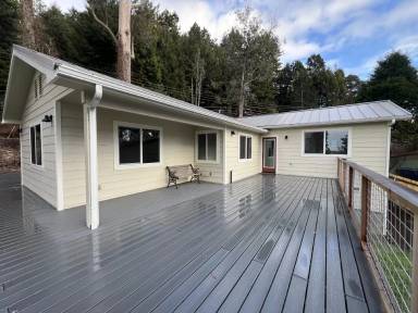 Main picture of 537 Bayside Rd