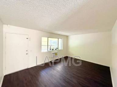 Main picture of 3323 Cazador St