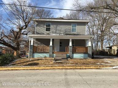 Main picture of 301 N 5th St