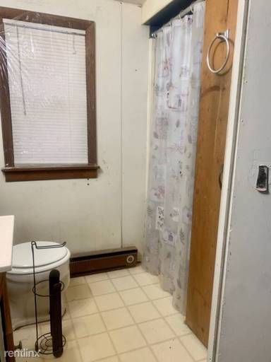 Main picture of 33156 1/2 Hunt Dr