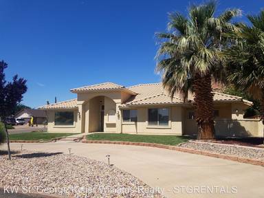 Main picture of 3182 S Bloomington Dr W