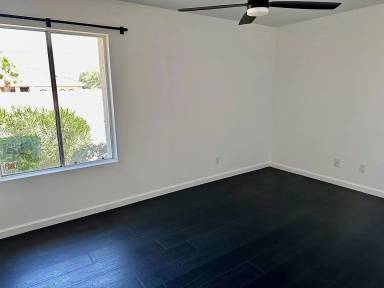 Main picture of 826 E Eugie Ave