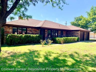 Main picture of 5725 77th St