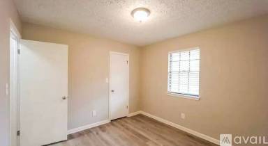 Main picture of 535 Brookfield Way