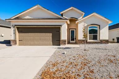 Main picture of 1040 Indigo Sky St
