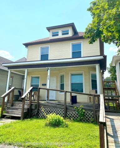 Main picture of 913 S 5th St