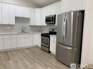 Main picture of 5551 W 83rd St