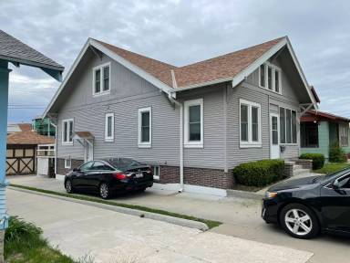 Main picture of 4212 Marcy St