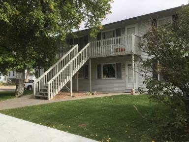 Main picture of 519 E 19th St