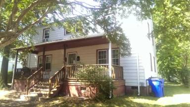 Main picture of 2541 Ballentine Blvd
