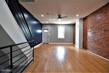Main picture of 3243 N Howard St