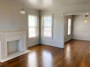 Main picture of 1308 S Carthage Ave