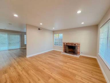 Main picture of 2243 Lerona Ave