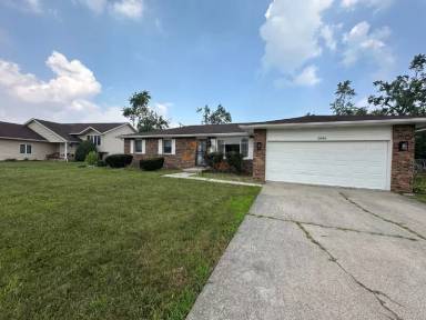 Main picture of 2836 W 63rd Ln
