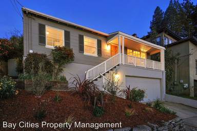 Main picture of 32 Fairlawn Dr