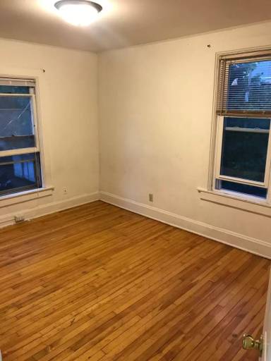 Main picture of 642 Jackson St