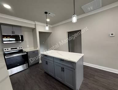 Main picture of 208 Wilbert Dangerfield Dr