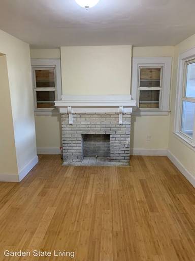 Main picture of 199 W End Ave