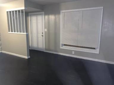 Main picture of 5907 Jackson Ave