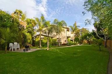 Main picture of 1215 Cacique St