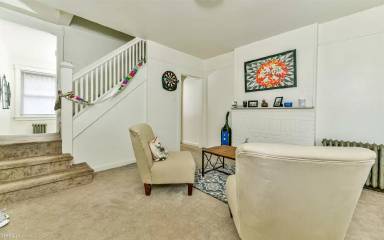 Main picture of 129 Chesterfield Rd