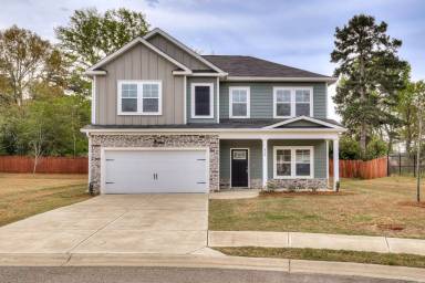 Main picture of 426 Matthew Ln