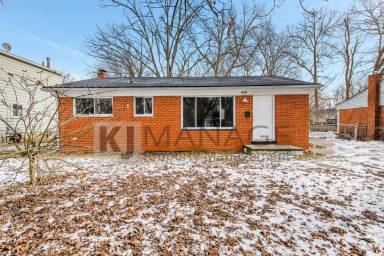 Main picture of 1419 McCarthy St