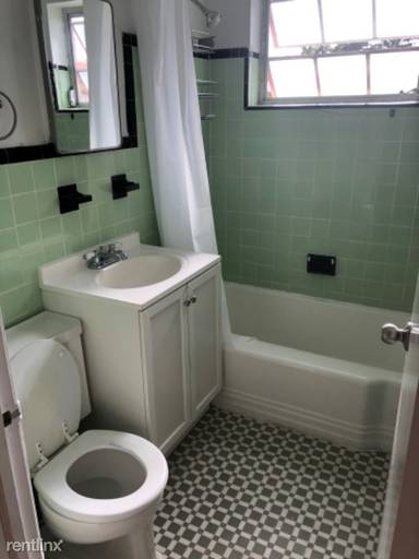 Main picture of 611 SW 11th St