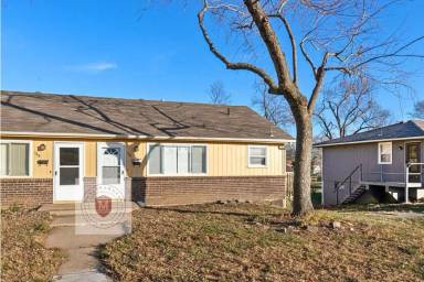 Main picture of 111 McDanield St