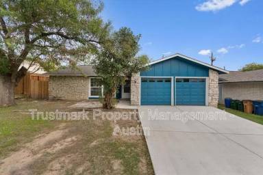 Main picture of 2532 Chaparral Trl