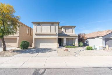 Main picture of 864 E Beargrass Pl