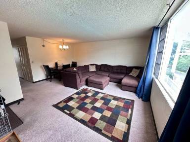 Main picture of 98-1034 Moanalua Rd