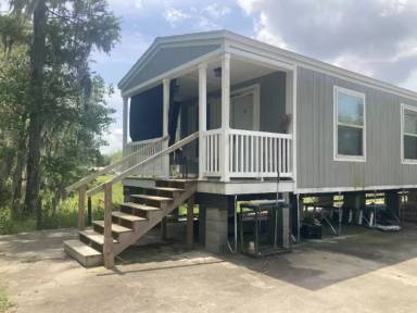 Main picture of 42485 Church Point Rd