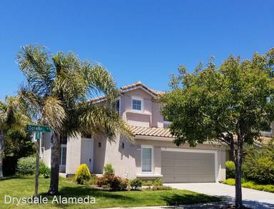 Main picture of 1 Cotella Ct