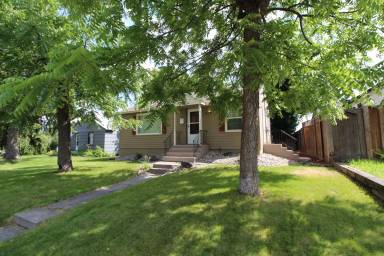 Main picture of 2807 W Olympic Ave