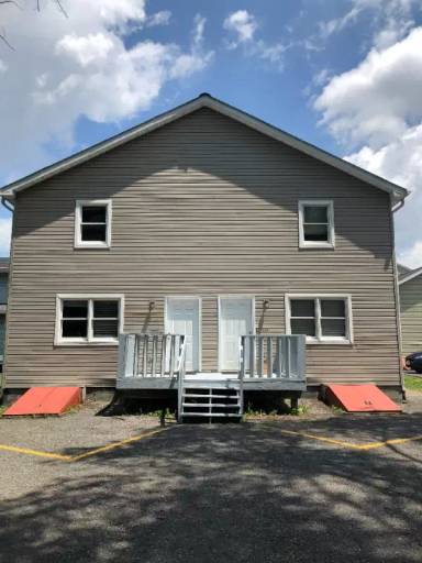 Main picture of 522 East St